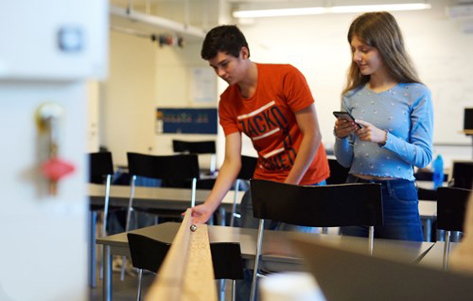 10Cff950d216f9f3bcecc1fb8accdf0defa20a08