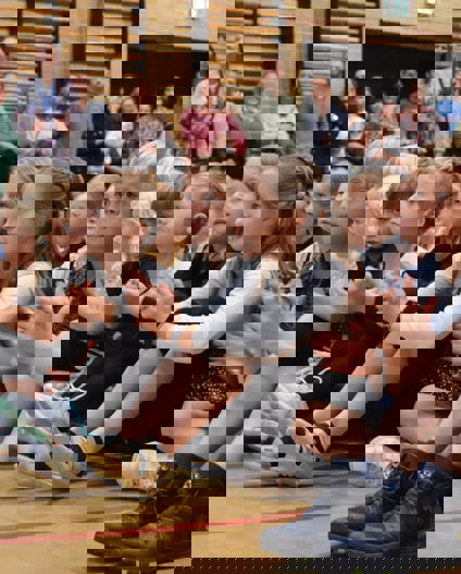 235668348 4750978148258281 447071678011742300 N (1)