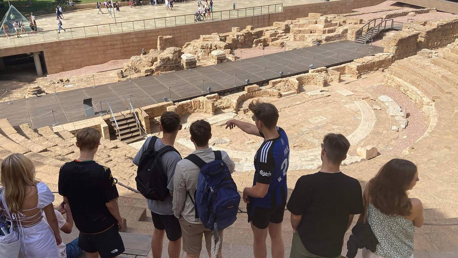 311057972 525036609574967 5160721177986734912 N